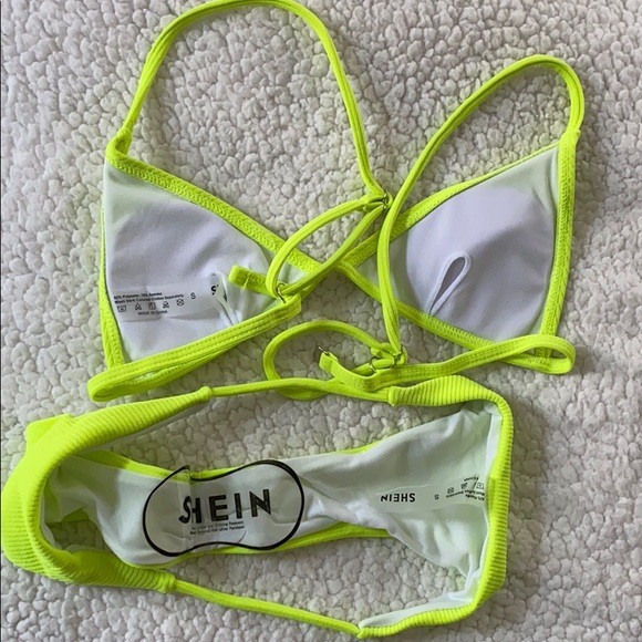 Neon Bikini - Picture 3 of 4